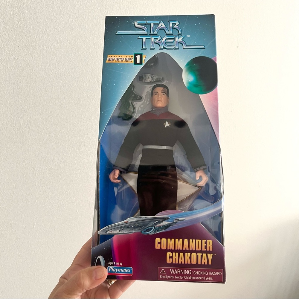 Star Trek Voyager Commander Chakotay figure 9” NIB Warp Factor series 19…